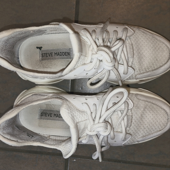 Steve Madden Sneakers white size 7.5 - Picture 1 of 4